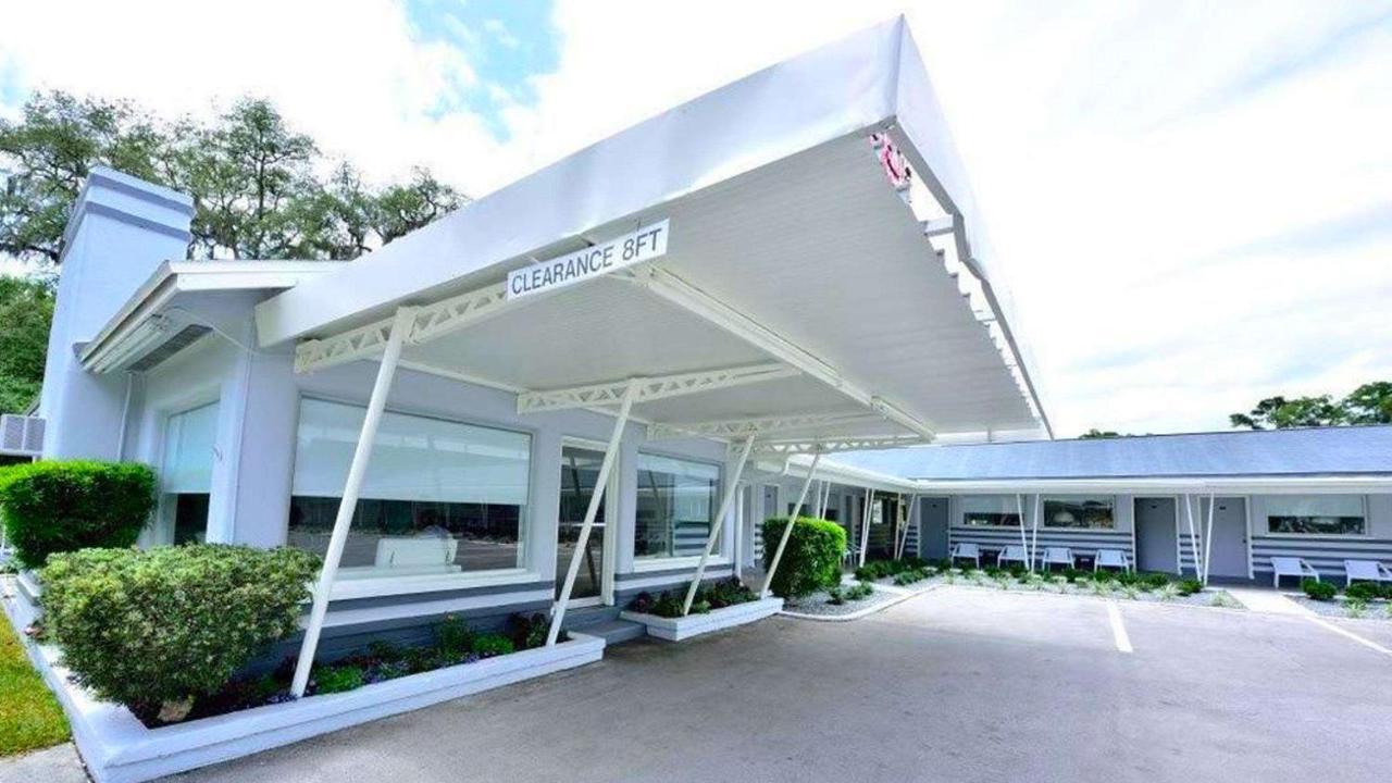 Sun Plaza Motel Silver Springs Dış mekan fotoğraf